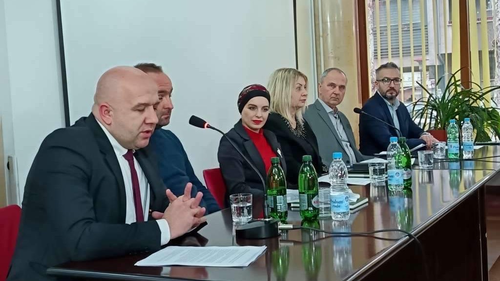 Gradska biblioteka u Zenici bila domaćin naučnog skupa povodom 250. godišnjice ,,Hasanaginice”