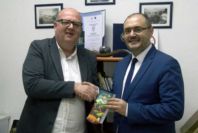 Narodna biblioteka “Dositej Obradović” jača saradnju s Institutom “Yunus Emre” kroz radionicu prevođenja na turski jezik