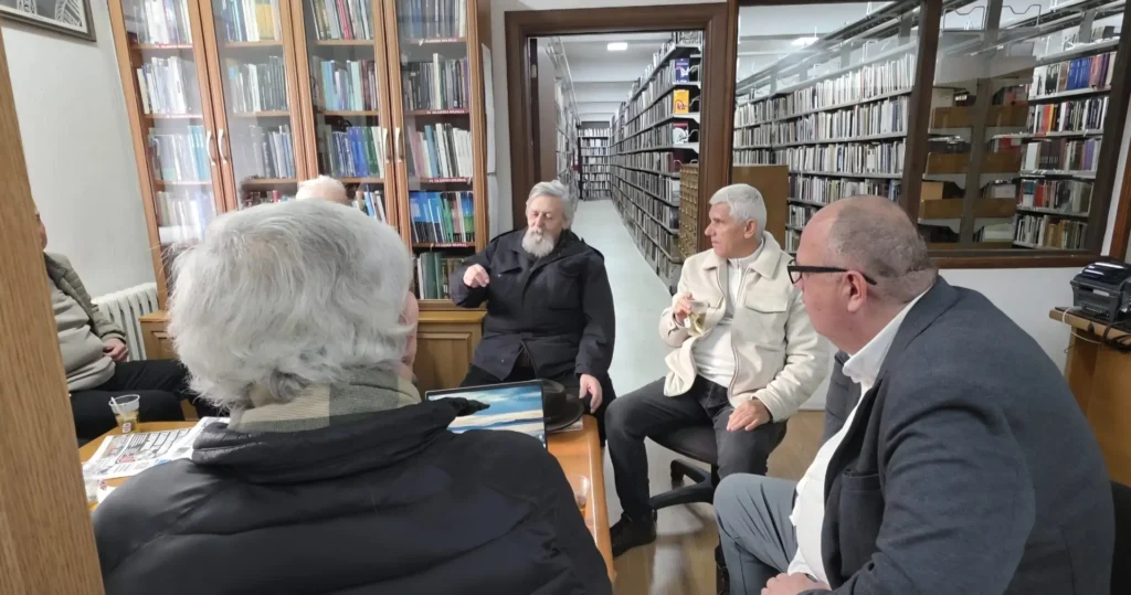 U Narodnoj biblioteci “Dositej Obradović” u Novom Pazaru otvoren “Kutak za penzionere”